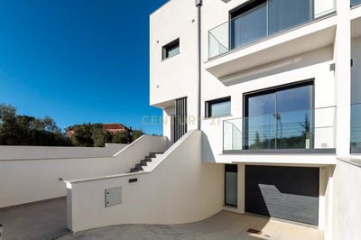 /international/pt/aveiras-de-cima-lisbon-310100666795/