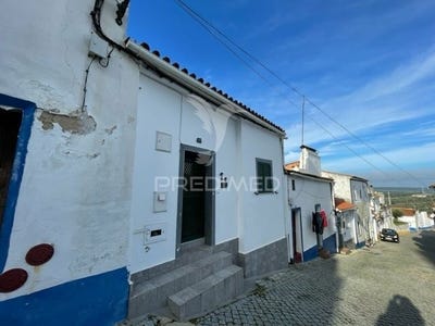 /international/pt/avis-avis-portalegre-120082606435/