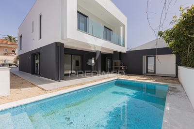/international/pt/charneca-da-caparica-e-sobreda-almada-setubal-municipality-310100788472/?lang=zh-cn