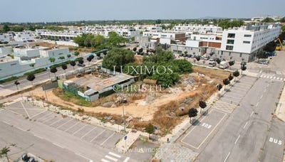 /international/pt/santa-maria-e-santiago-faro-120087084239/