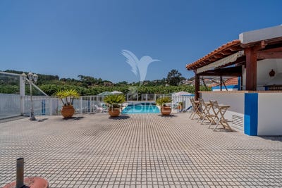 /international/pt/s-pedro-e-santiago-s-maria-e-s-miguel-e-matacaes-torres-vedras-lisbon-310101080003/