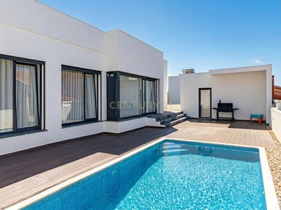 /international/pt/1685-024-canecas-portugal-ramada-e-canecas-lisbon-310108418953/