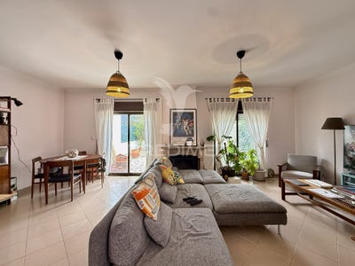 /international/pt/charneca-da-caparica-e-sobreda-almada-setubal-municipality-310108369533/