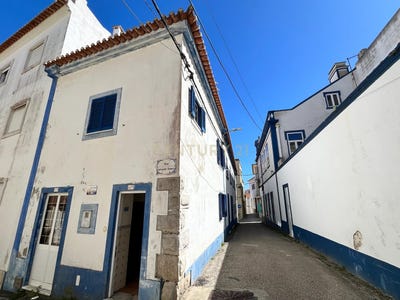 /international/pt/peniche-leiria-310100665322/