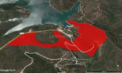 /international/pt/barragem-da-bravura-bensafrim-faro-310105168710/