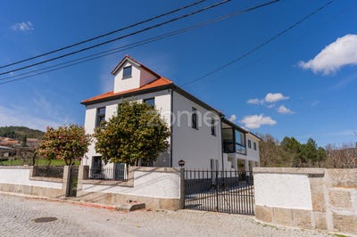 /international/pt/vila-pouca-de-aguiar-vila-real-310098795366/