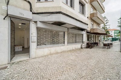 /international/pt/avenida-da-fundao-30a-almada-portugal-almada-setubal-municipality-310107524356/