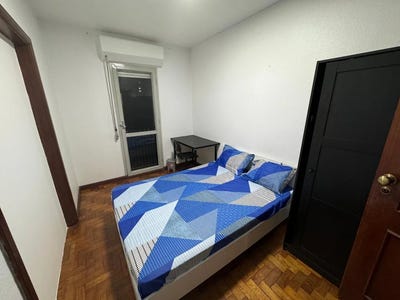 /international/pt/rua-joao-de-castro-osorio-lisbon-lisbon-310097166284/