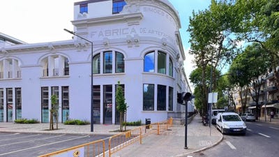 /international/pt/avenida-gomes-pereira-benfica-lisbon-310107184593/