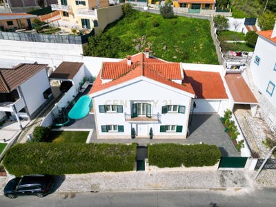 /international/pt/rua-das-arroteias-13-canecas-portugal-ramada-e-canecas-lisbon-310105207326/