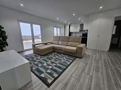 /international/pt/ferrel-leiria-310098290566/