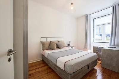 /international/pt/calcada-de-santo-andre-lisbon-lisbon-310093874552/