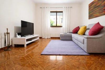 /international/pt/avenida-1º-de-maio-8-quinta-do-conde-portugal-quinta-do-conde-setubal-municipality-310108520735/