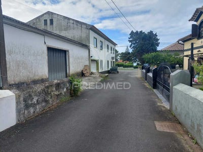 /international/pt/angra-n-sra-da-conceicao-angra-do-heroismo-azores-120086046551/