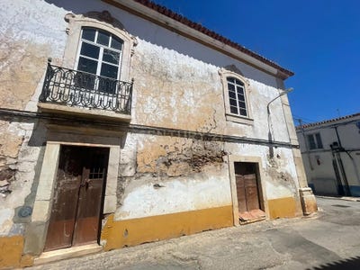 /international/pt/rua-13-de-janeiro-borba-portugal-borba-sao-bartolomeu-evora-310102245586/