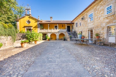 /international/pt/valenca-viana-do-castelo-310108049395/