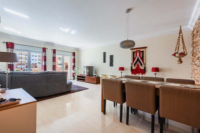 /international/pt/lagos-faro-310095106662/