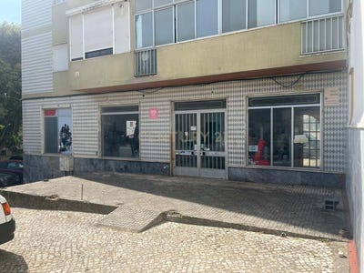 /international/pt/praceta-25-de-abril-n1-forte-da-casa-portugal-povoa-de-santa-iria-e-forte-da-casa-lisbon-310108922174/