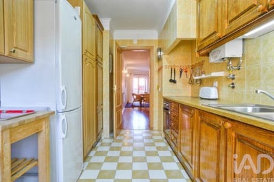 /international/pt/cascais-e-estoril-lisbon-310108527134/