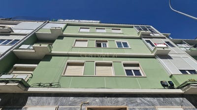 /international/pt/av-d-nuno-alvares-pereira-30-2-esq-venteira-lisbon-310107703582/