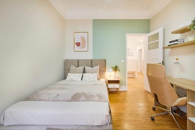 /international/pt/avenida-almirante-reis-lisbon-lisbon-310094618020/