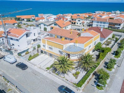 /international/pt/marinha-grande-leiria-310100956438/