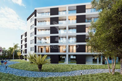 /international/pt/pedroucos-maia-porto-310108368043/