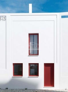 /international/pt/loule-faro-310101376894/