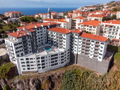 /international/pt/canico-madeira-310098556832/