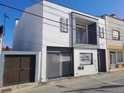 /international/pt/peniche-leiria-310105994305/