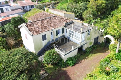 /international/pt/ponta-delgada-azores-310098920641/?lang=de