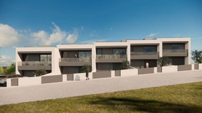 /international/pt/rua-do-eiro-120-4560-portugal-casteloes-porto-310105966097/