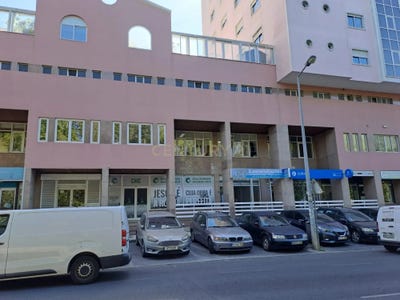 /international/pt/queluz-e-belas-lisbon-310098635860/
