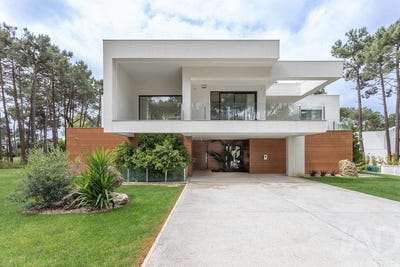 /international/pt/charneca-de-caparica-setubal-municipality-310107566463/
