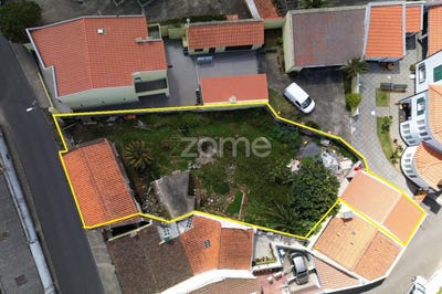 /international/pt/ponta-delgada-azores-310108035925/