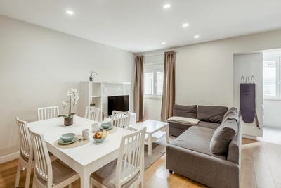 /international/pt/rua-major-caldas-xavier-odivelas-lisbon-310096094797/