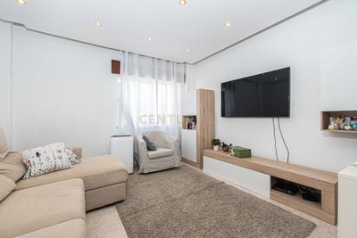/international/pt/praceta-tristao-vaz-teixeira-28-carregado-portugal-carregado-e-cadafais-lisbon-310108307802/