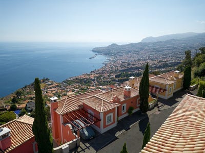/international/pt/estr-do-aeroporto-65-9060-382-funchal-portugal-sao-goncalo-madeira-310099806120/