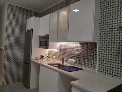 /international/pt/rua-augusto-gil-lisbon-lisbon-310093910414/