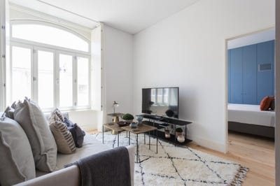 /international/pt/rua-boqueirao-ferreiros-11-lisbon-lisbon-310104834024/