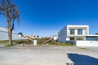 /international/pt/vila-verde-braganca-310106854150/
