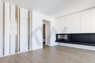 /international/pt/colares-lisbon-310107469740/