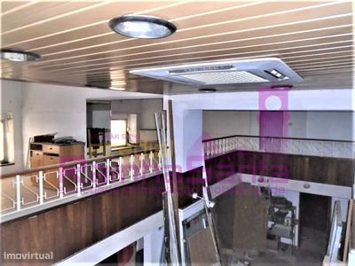 /international/pt/coimbra-lisbon-310095625762/