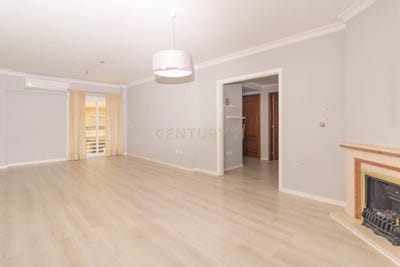 /international/pt/2625-680-vialonga-portugal-vialonga-lisbon-310107701829/
