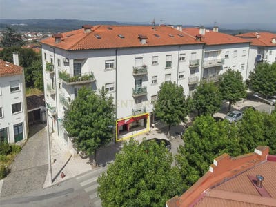 /international/pt/avenida-do-brasil-lousa-lisbon-310108483048/