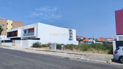 /international/pt/rua-do-campo-de-futebol-sao-domingos-de-rana-portugal-sao-domingos-de-rana-lisbon-310107674842/