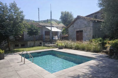 /international/pt/guilhofrei-vieira-do-minho-braga-310105893820/