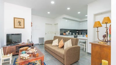 /international/pt/r-d-joana-isabel-matos-lima-dias-38-rc-esq-coruche-santarem-310107422300/