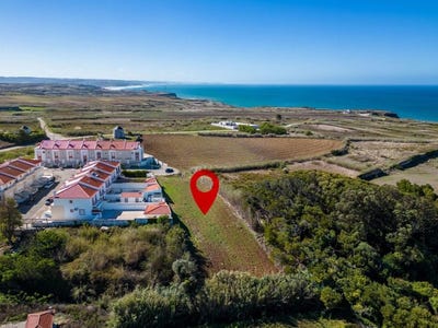 /international/pt/atouguia-da-baleia-leiria-310099744338/