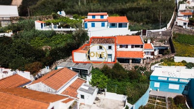 /international/pt/ribeira-quente-azores-310108592319/